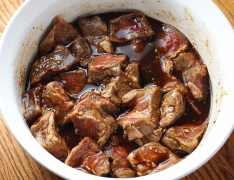 Steak Tips and Gravy. Tri tip steak sauted with garlic and shallots in a tangy, fragrant gravy. Serve with rice, noodles, or potatoes. Small Town Girl Blog